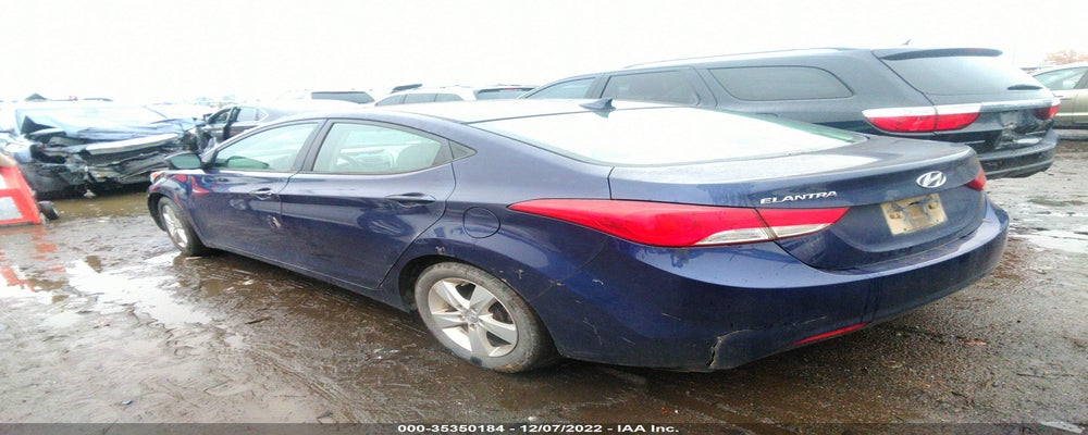 5NPDH4AE0DH364973 2013 HYUNDAI ELANTRA photo no. 3