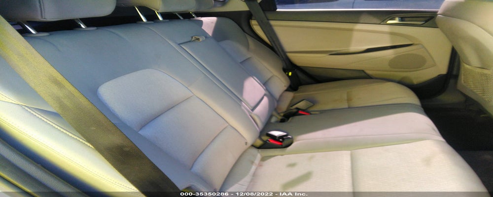 KM8J33A45JU757318 2018 HYUNDAI TUCSON photo no. 8