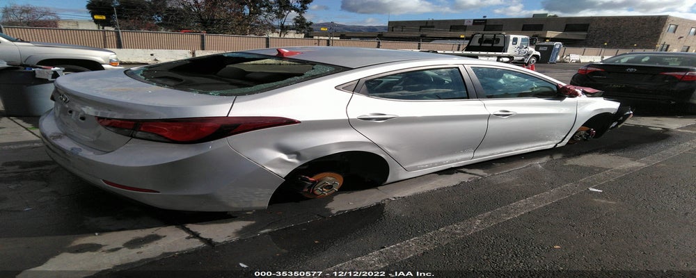5NPDH4AE3FH641862 2015 HYUNDAI ELANTRA photo no. 4