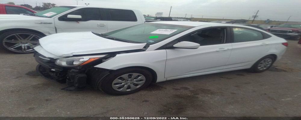 KMHCT4AE7GU139353 2016 HYUNDAI ACCENT photo no. 2