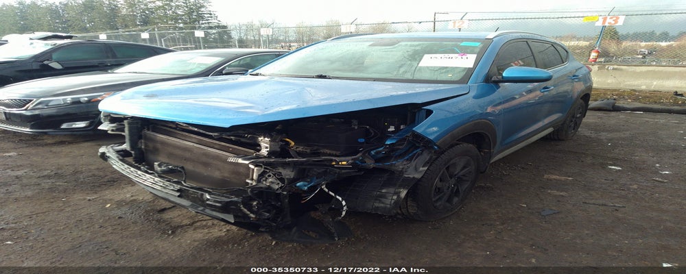 KM8J33A42HU467581 2017 HYUNDAI TUCSON photo no. 2