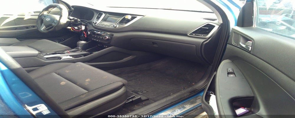 KM8J33A42HU467581 2017 HYUNDAI TUCSON photo no. 5