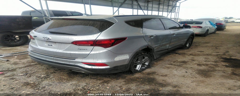 5XYZU3LB8HG437535 2017 HYUNDAI SANTA FE SPORT photo no. 4
