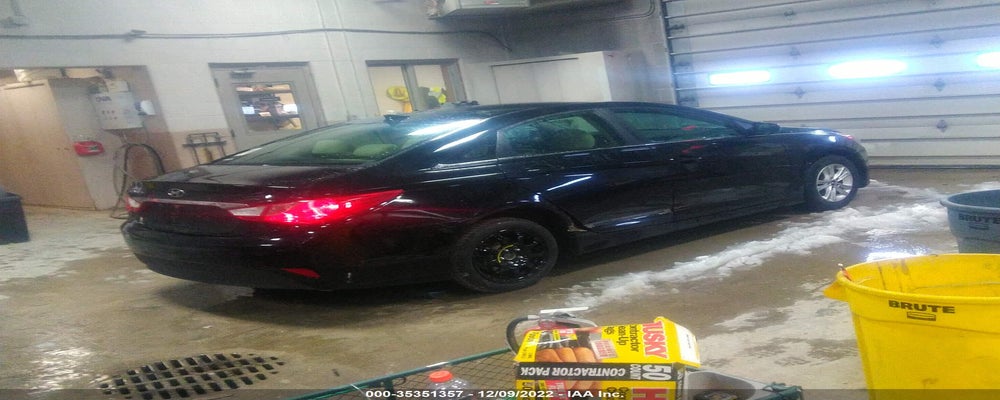 5NPEB4ACXEH945726 2014 HYUNDAI SONATA photo no. 4