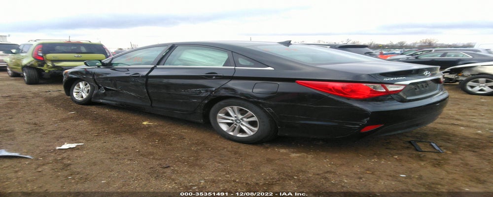 5NPEB4AC4EH901298 2014 HYUNDAI SONATA photo no. 3