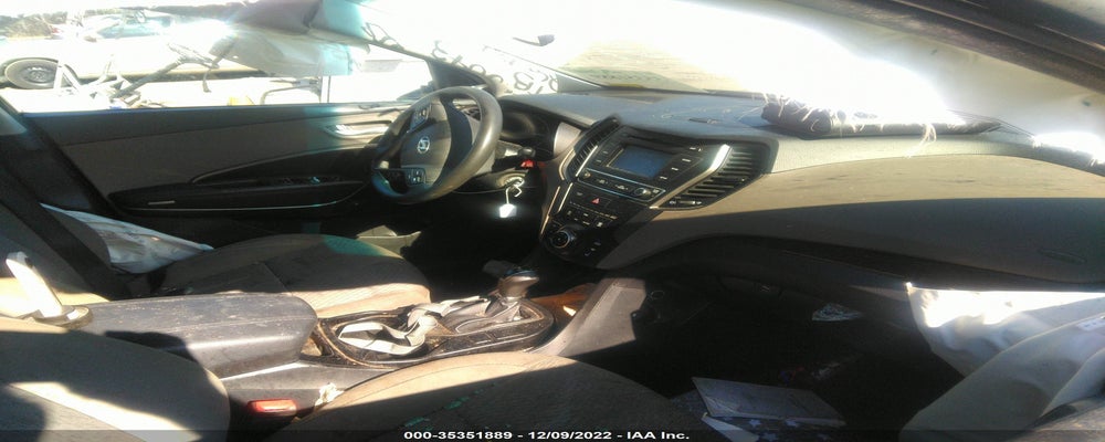 5XYZT3LB1HG423043 2017 HYUNDAI SANTA FE SPORT photo no. 5
