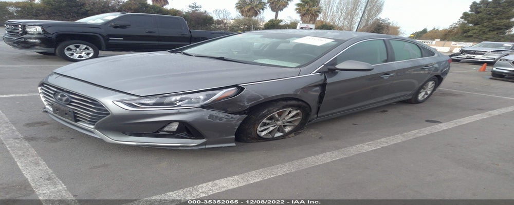 5NPE24AF5JH620826 2018 HYUNDAI SONATA photo no. 2