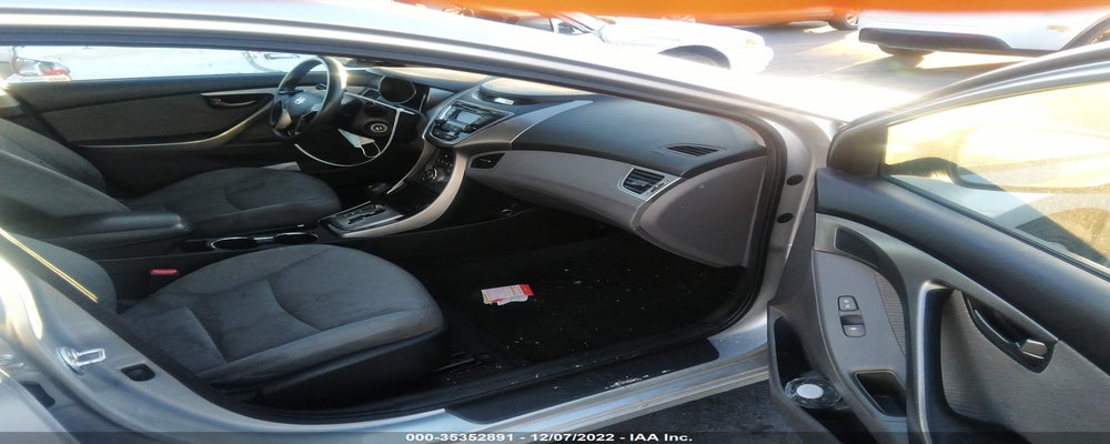 5NPDH4AE4DH387138 2013 HYUNDAI ELANTRA photo no. 5