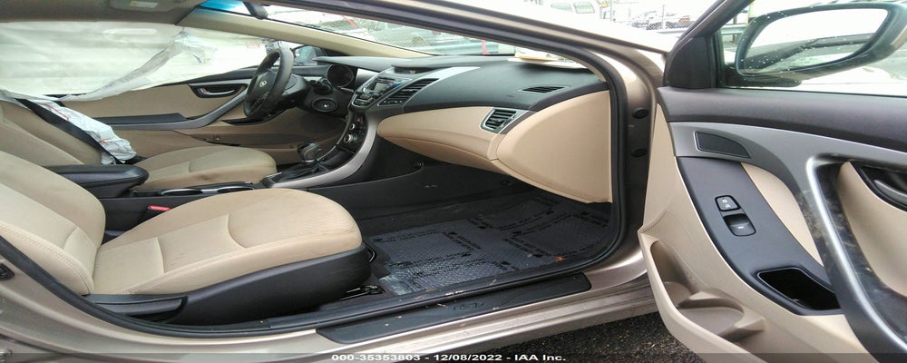 5NPDH4AE8FH582808 2015 HYUNDAI ELANTRA photo no. 5
