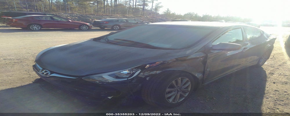 5NPDH4AE2FH620081 2015 HYUNDAI ELANTRA photo no. 2