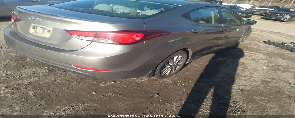 5NPDH4AE2FH620081 2015 HYUNDAI ELANTRA photo no. 4