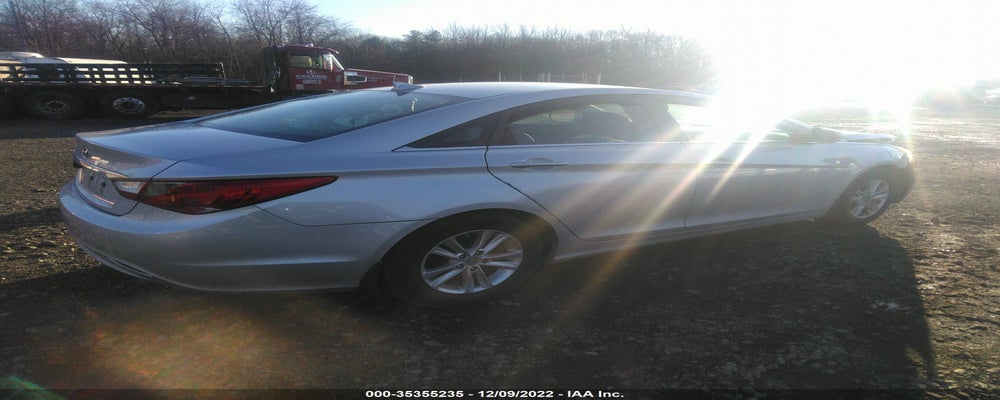 5NPEB4AC5CH443395 2012 HYUNDAI SONATA photo no. 4