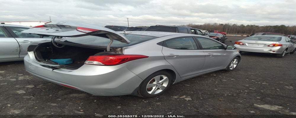 5NPDH4AE1DH241246 2013 HYUNDAI ELANTRA photo no. 4