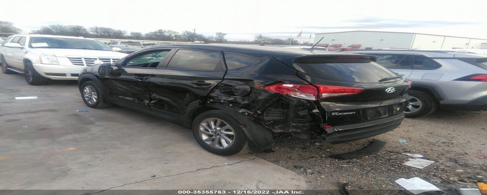 KM8J23A49GU107127 2016 HYUNDAI TUCSON photo no. 3