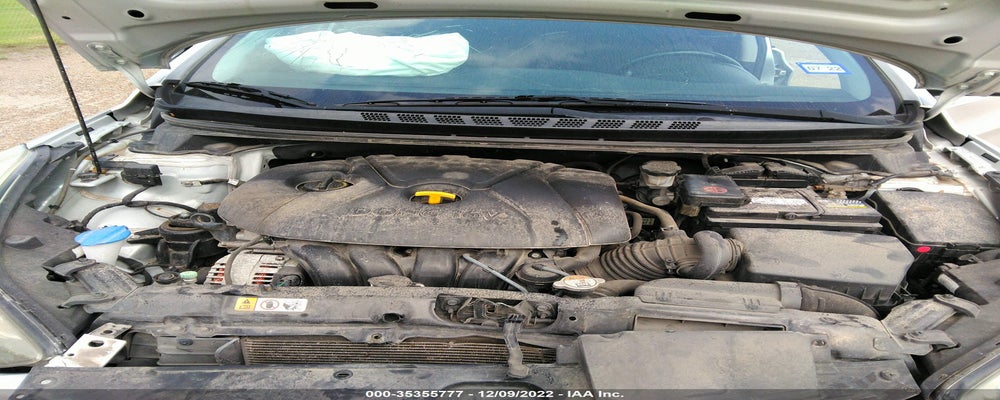 5NPDH4AE6FH597582 2015 HYUNDAI ELANTRA photo no. 10