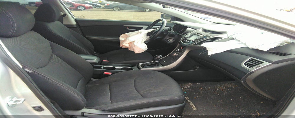 5NPDH4AE6FH597582 2015 HYUNDAI ELANTRA photo no. 5
