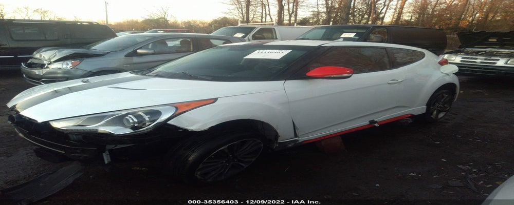 KMHTC6AE5FU216196 2015 HYUNDAI VELOSTER photo no. 2