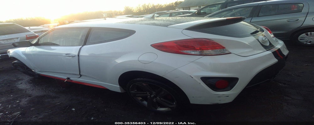 KMHTC6AE5FU216196 2015 HYUNDAI VELOSTER photo no. 3