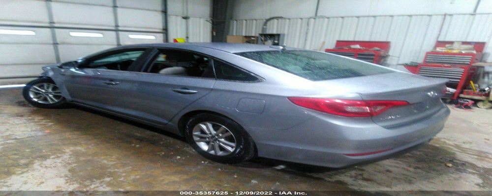 5NPE24AF3HH595872 2017 HYUNDAI SONATA photo no. 3