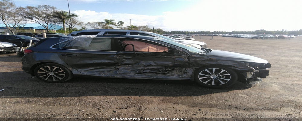 KMHH35LE9JU023538 2018 HYUNDAI ELANTRA GT photo no. 6