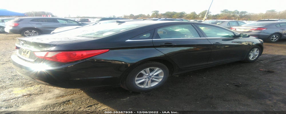 5NPEB4AC1DH772791 2013 HYUNDAI SONATA photo no. 4