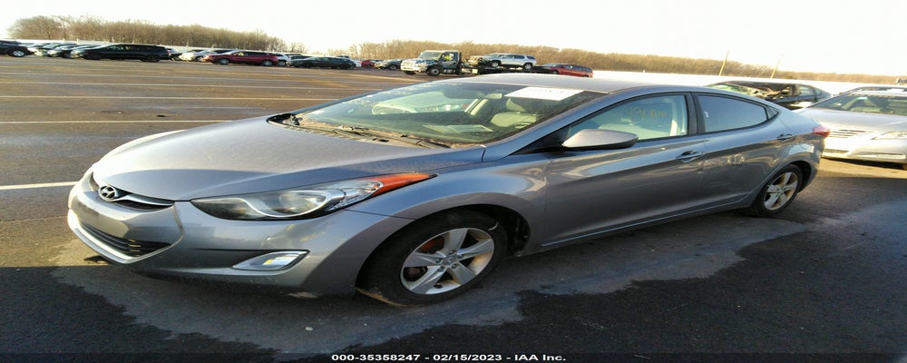 KMHDH4AE5DU566239 2013 HYUNDAI ELANTRA photo no. 2