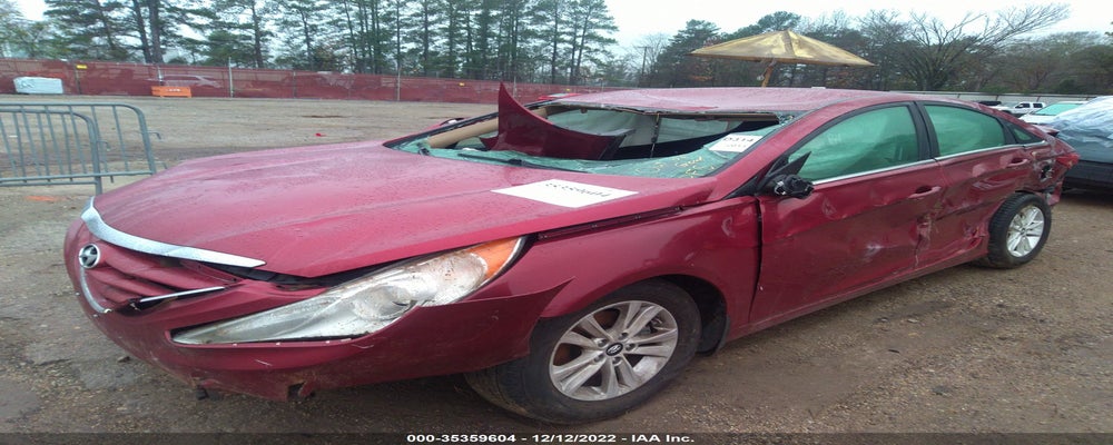 5NPEB4AC2DH796002 2013 HYUNDAI SONATA photo no. 2