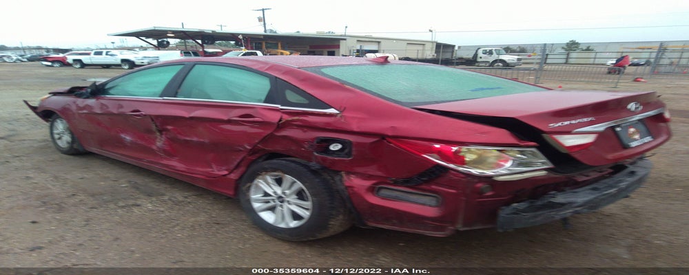 5NPEB4AC2DH796002 2013 HYUNDAI SONATA photo no. 3