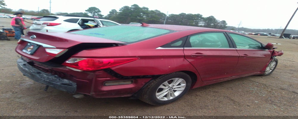 5NPEB4AC2DH796002 2013 HYUNDAI SONATA photo no. 4
