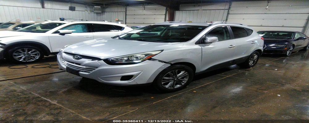 KM8JUCAG4FU971179 2015 HYUNDAI TUCSON photo no. 2