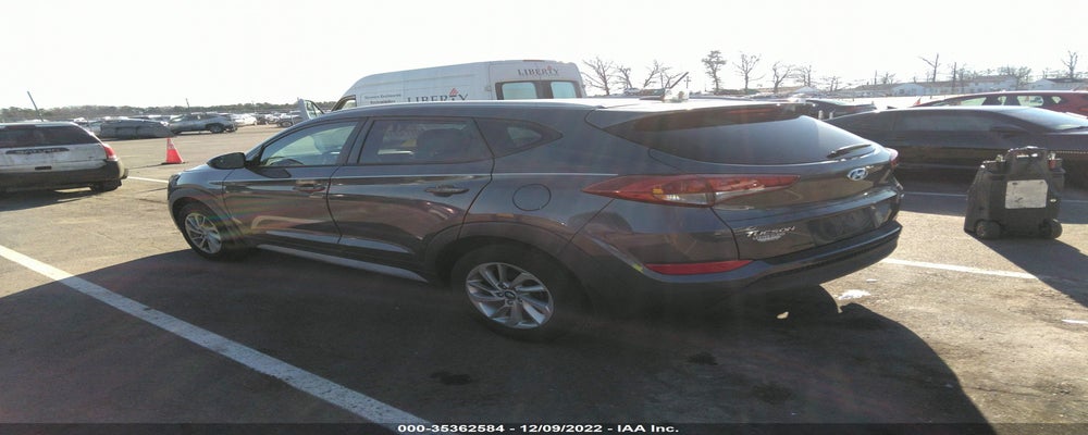 KM8J3CA42HU574954 2017 HYUNDAI TUCSON photo no. 3