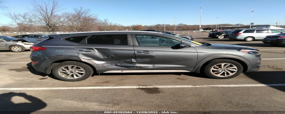 KM8J3CA42HU574954 2017 HYUNDAI TUCSON photo no. 6