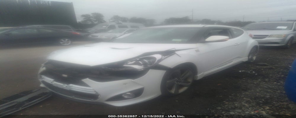 KMHTC6AE5DU112594 2013 HYUNDAI VELOSTER photo no. 2