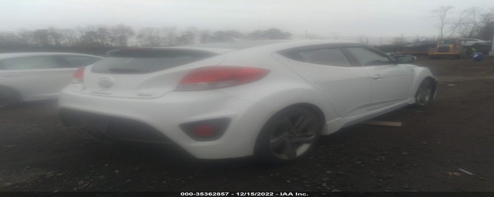 KMHTC6AE5DU112594 2013 HYUNDAI VELOSTER photo no. 4