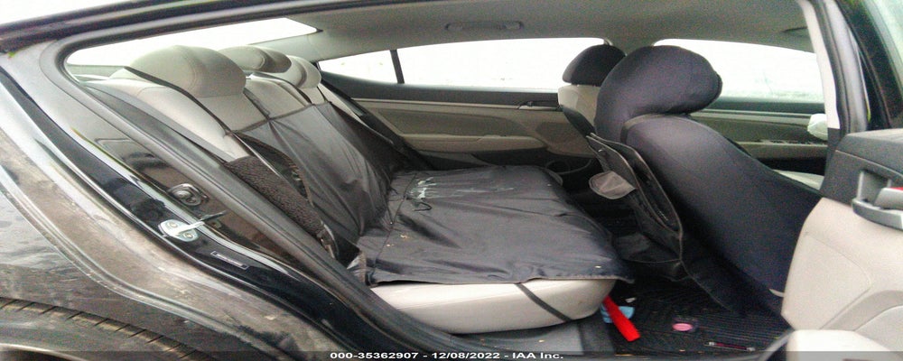 5NPD84LF8JH288095 2018 HYUNDAI ELANTRA photo no. 8