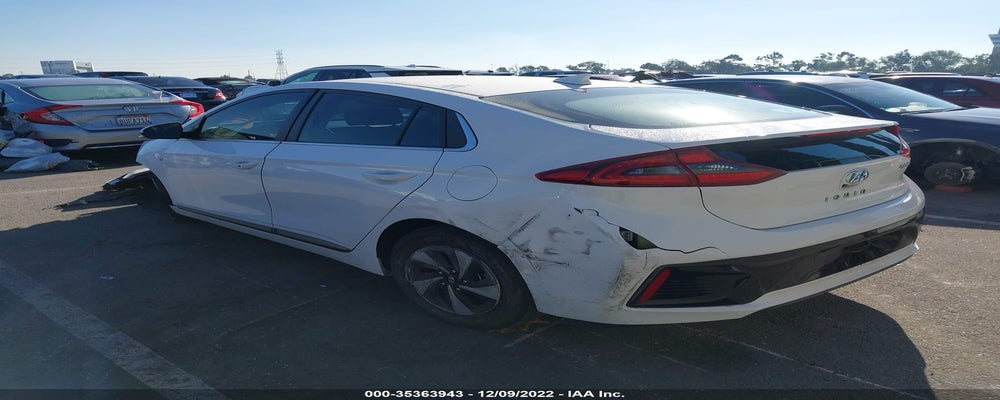 KMHC75LC7KU144325 2019 HYUNDAI IONIQ HYBRID photo no. 3