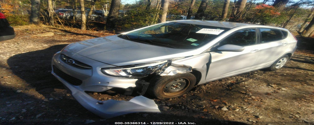 KMHCT5AE1GU263690 2016 HYUNDAI ACCENT photo no. 2