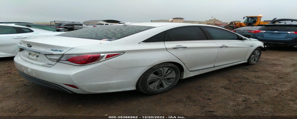 KMHEC4A4XDA091571 2013 HYUNDAI SONATA HYBRID photo no. 4