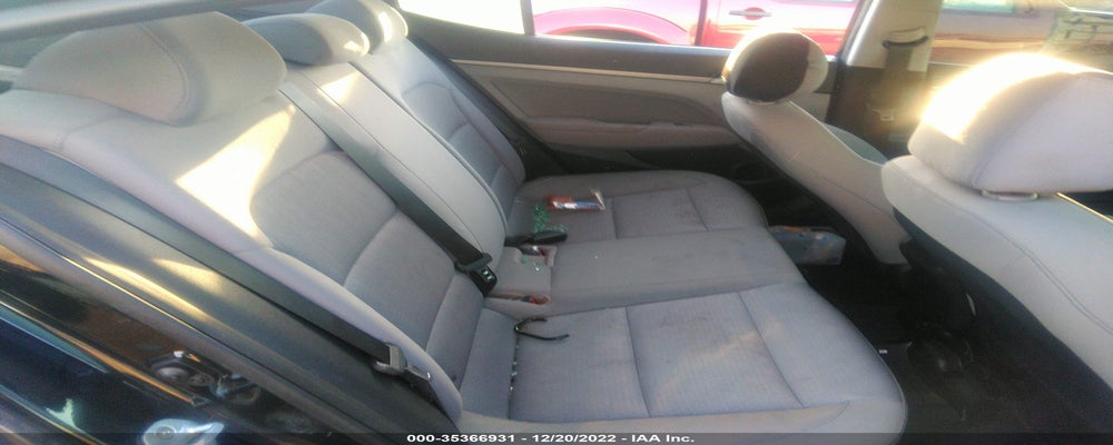 5NPD84LF2HH033081 2017 HYUNDAI ELANTRA photo no. 8