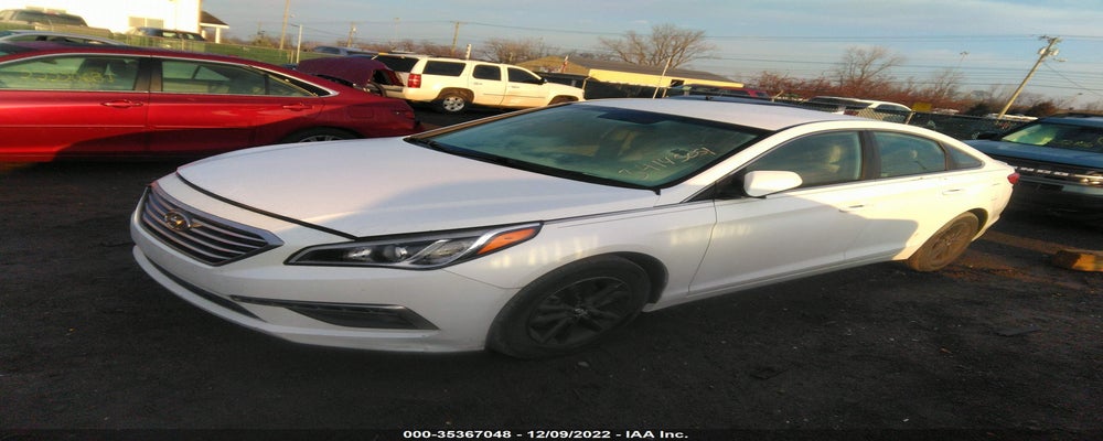 5NPE24AF6FHO15592 2015 HYUNDAI SONATA photo no. 2