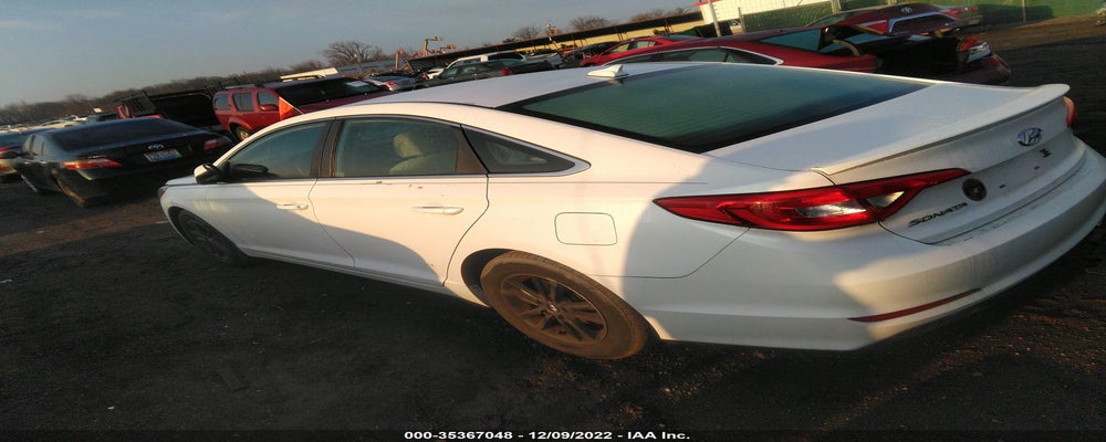 5NPE24AF6FHO15592 2015 HYUNDAI SONATA photo no. 3