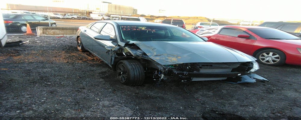 KMHLM4AG6NU245126 2022 HYUNDAI ELANTRA photo no. 9