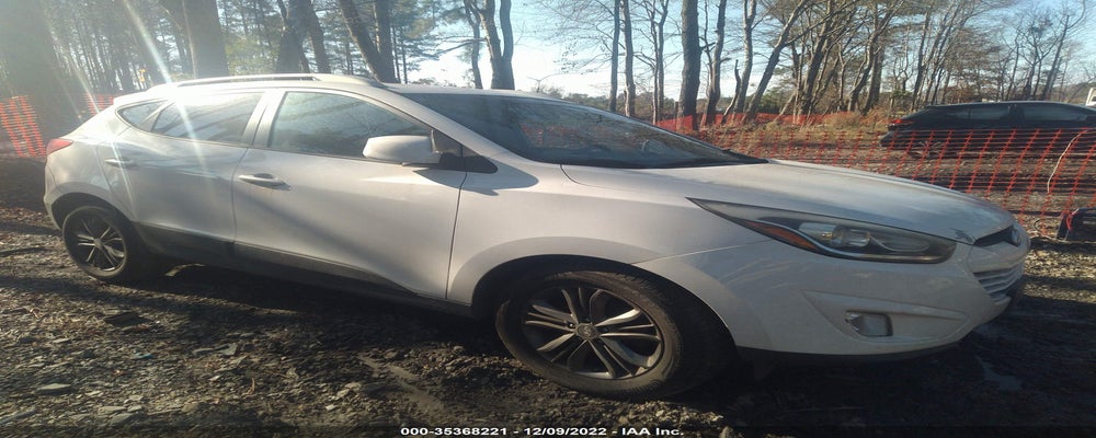 KM8JU3AG5FU109217 2015 HYUNDAI TUCSON photo no. 5