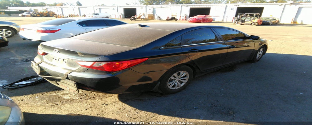 5NPEB4AC7DH597530 2013 HYUNDAI SONATA photo no. 4
