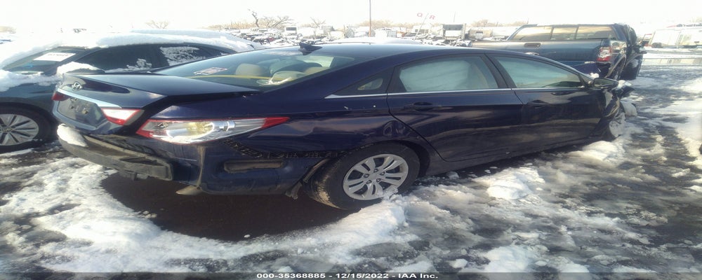 5NPEB4AC7BH040372 2011 HYUNDAI SONATA photo no. 4