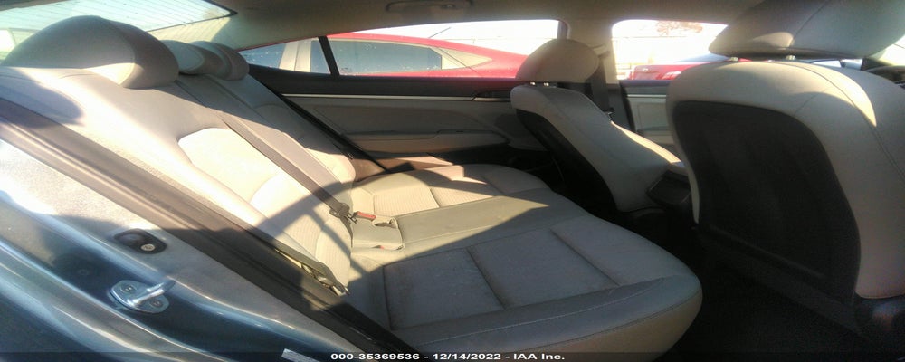 KMHD74LF5HU086006 2017 HYUNDAI ELANTRA photo no. 8