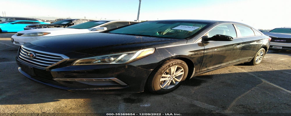 5NPE24AF2FH180460 2015 HYUNDAI SONATA photo no. 2