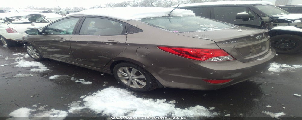KMHCU4AE2DU582504 2013 HYUNDAI ACCENT photo no. 3