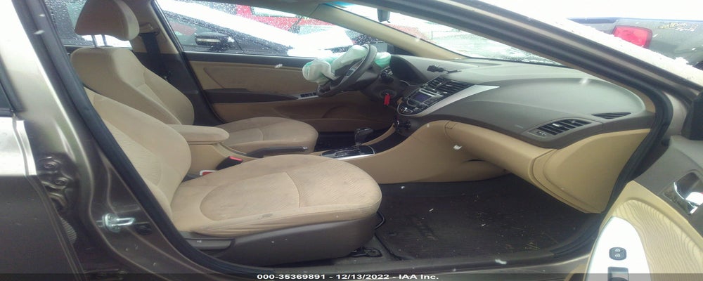 KMHCU4AE2DU582504 2013 HYUNDAI ACCENT photo no. 5