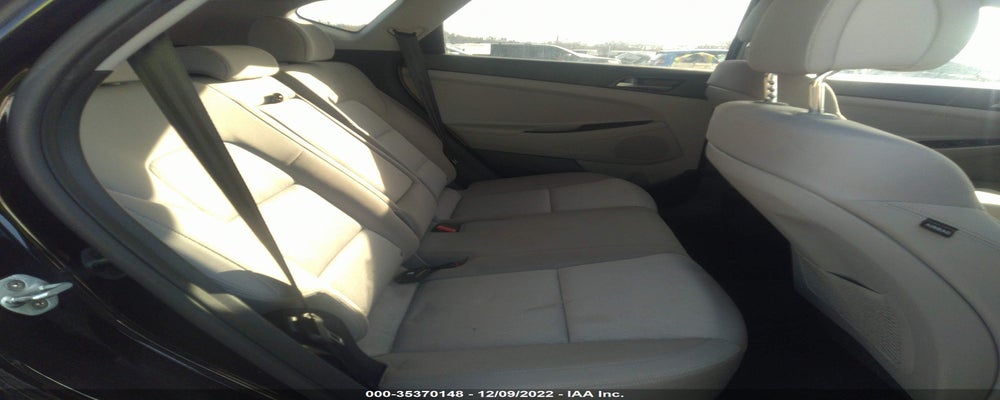KM8J3CA4XGU137993 2016 HYUNDAI TUCSON photo no. 8